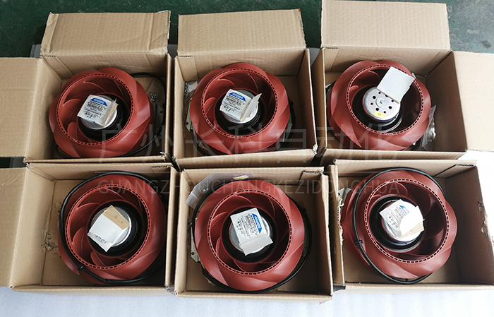 庫卡C4控制柜冷卻風(fēng)扇00-176-743 庫卡C4控制柜冷卻風(fēng)扇00-176-743