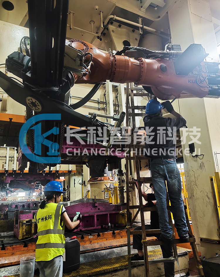 庫(kù)卡機(jī)器人KR120 R3500 press保養(yǎng)護(hù)理 庫(kù)卡機(jī)器人KR120 R3500 press保養(yǎng)護(hù)理