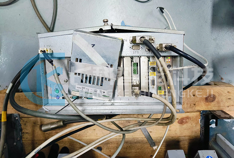 庫(kù)卡KPC ed05主機(jī)00-132-566維修 庫(kù)卡KPC ed05主機(jī)00-132-566維修