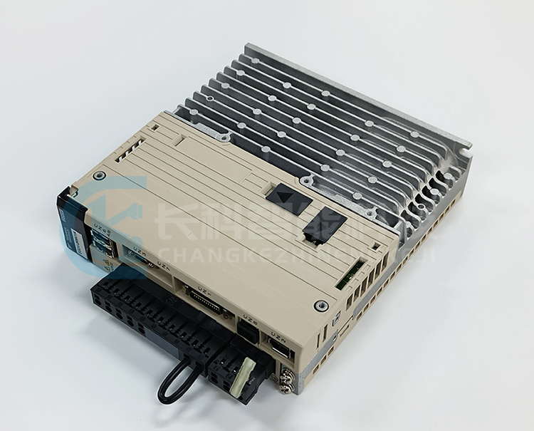 安川400W伺服驅(qū)動(dòng)器SGDV-2R8A11A 安川400W伺服驅(qū)動(dòng)器SGDV-2R8A11A