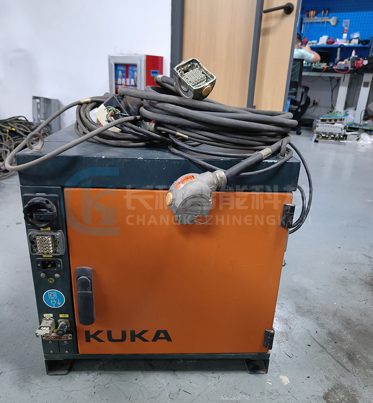 KUKA庫卡機(jī)器人KR C4 smallsize控制柜維修 KUKA庫卡機(jī)器人KR C4 smallsize控制柜維修
