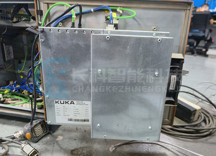 KUKA庫卡機(jī)器人KR C4 smallsize控制柜維修 KUKA庫卡機(jī)器人KR C4 smallsize控制柜維修
